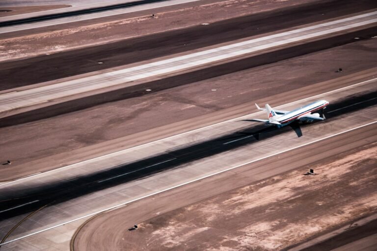 flights from Berlin to Dallas - Photo by Julio Rivera on Unsplash