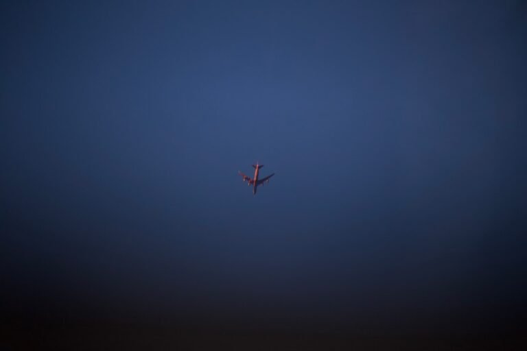 red eye flights cost comparison daytime data 2026