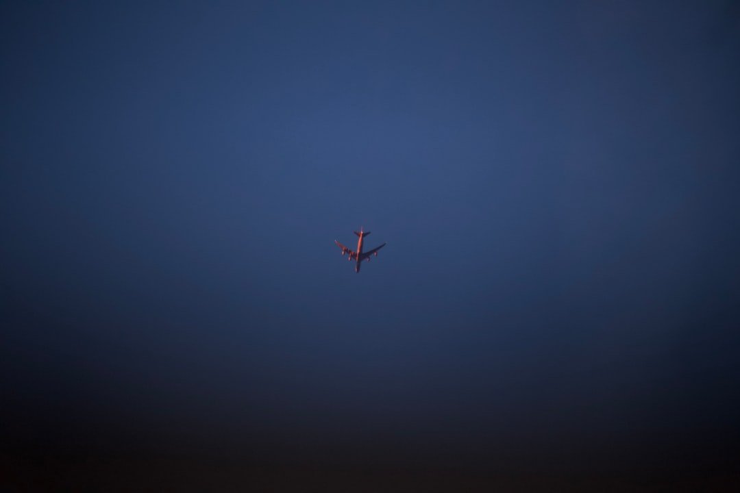 red eye flights cost comparison daytime data 2026